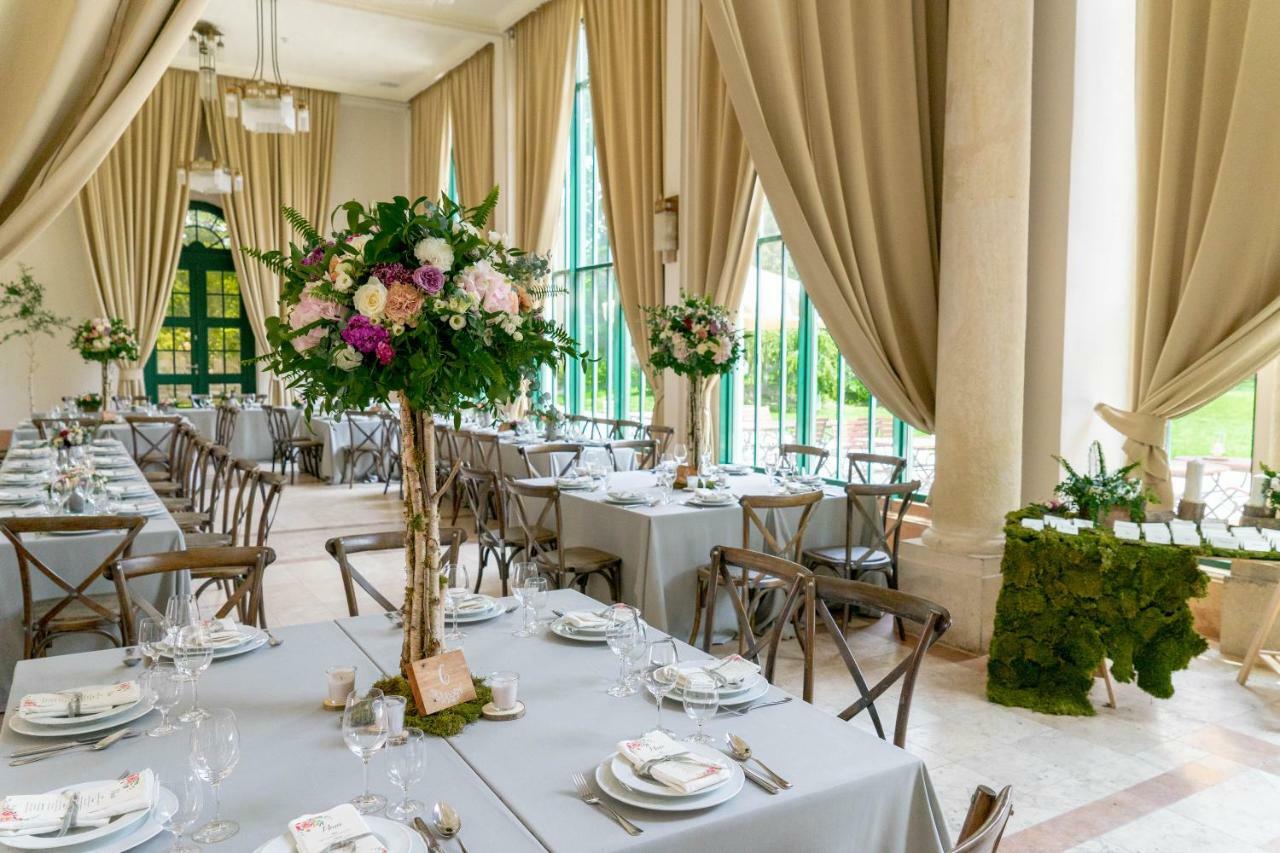 Hotel Kristaly Imperial تاتا المظهر الخارجي الصورة